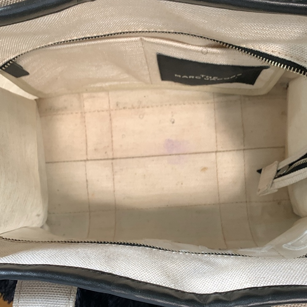 Marc Jacobs Tote Bag - Picture 2 of 9